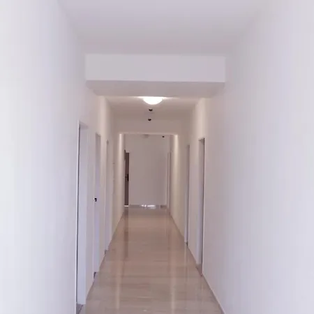 Apartmán Mira 3 *